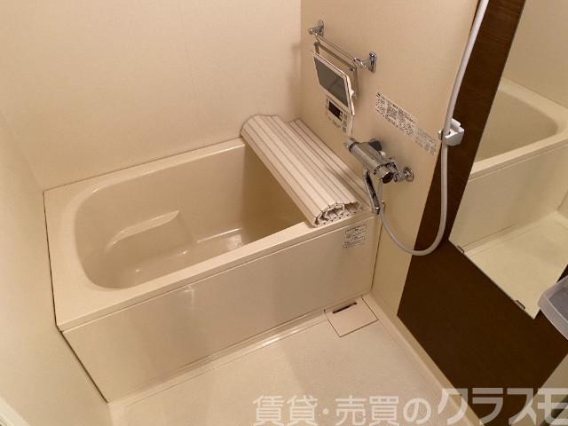 プリズムの風呂写真