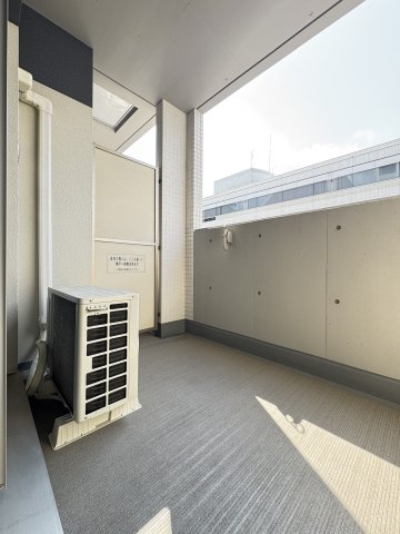 ＪＲ東海道本線 元町駅 徒歩5分 14階建 築19年の内装写真