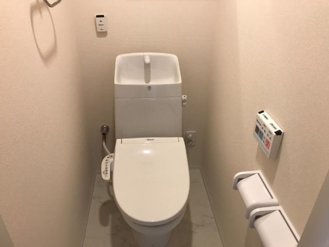 トイレ　シャワー付トイレ
