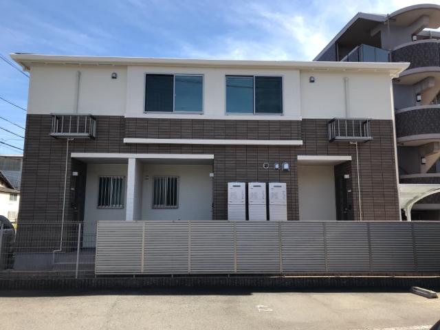 建物外観　外観写真（昼）