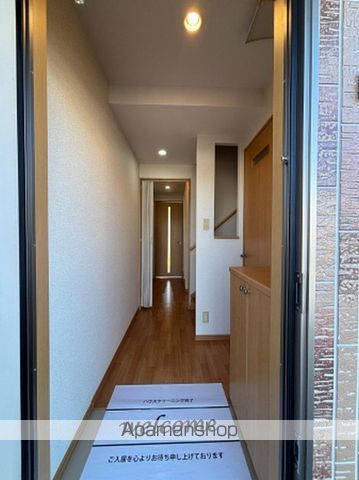 ＪＲ宇野線 備前西市駅 徒歩19分 2階建 築20年の玄関写真