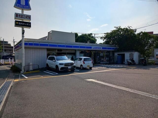 コンビニ　ローソン豊中熊野町４丁目店（コンビニ）まで280m