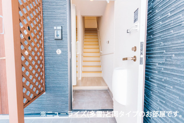 アパート プレミールの外観写真