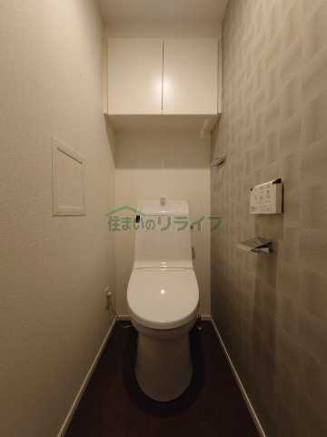 トイレ　別部屋引用