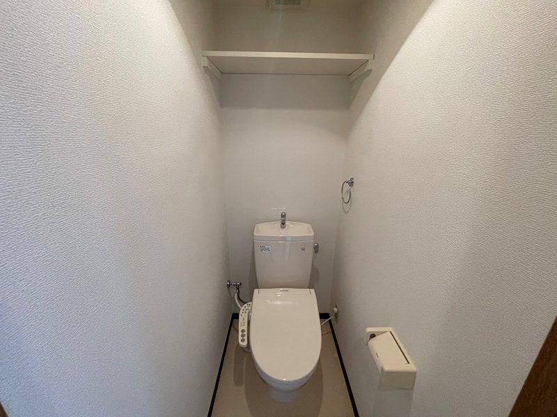 トイレ　参考※別部屋