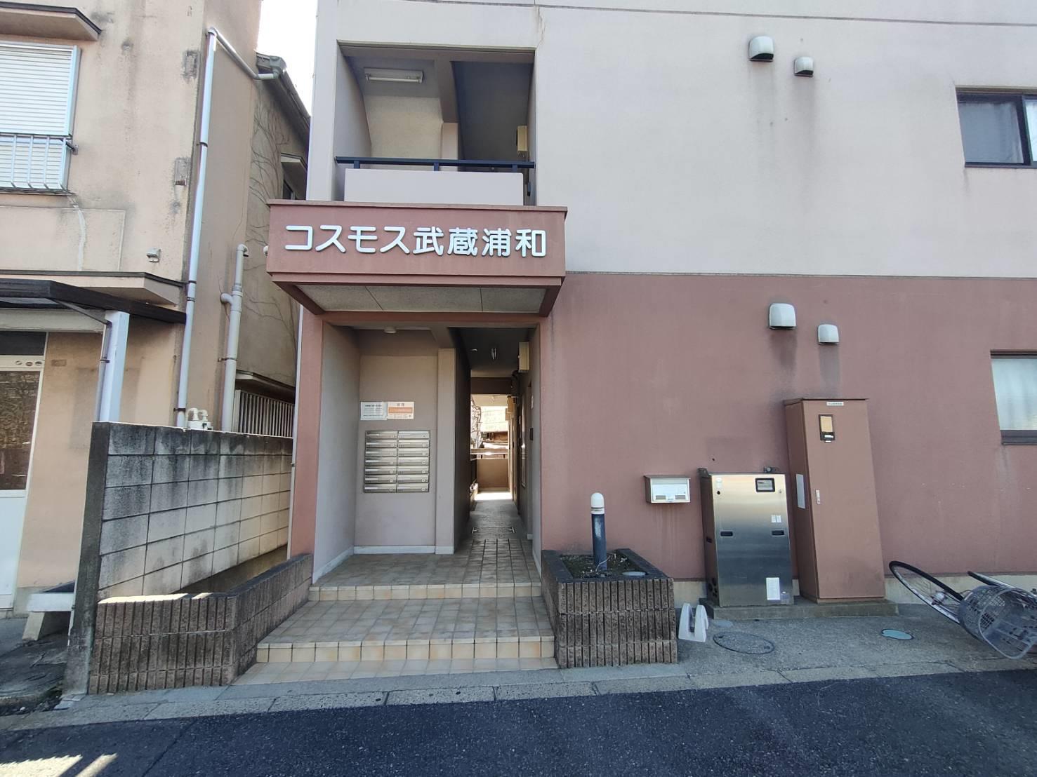 エントランス