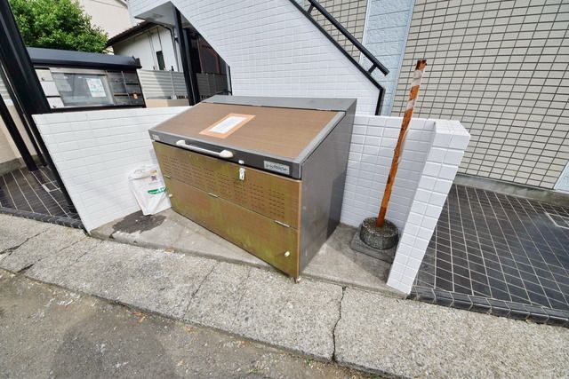 その他設備　ごみ置き場