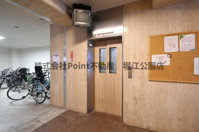 地下鉄長堀鶴見緑地線 西大橋駅 徒歩5分 11階建 築43年の外観写真