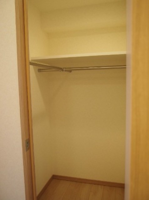 ルーブル大鳥居伍番館の内装写真