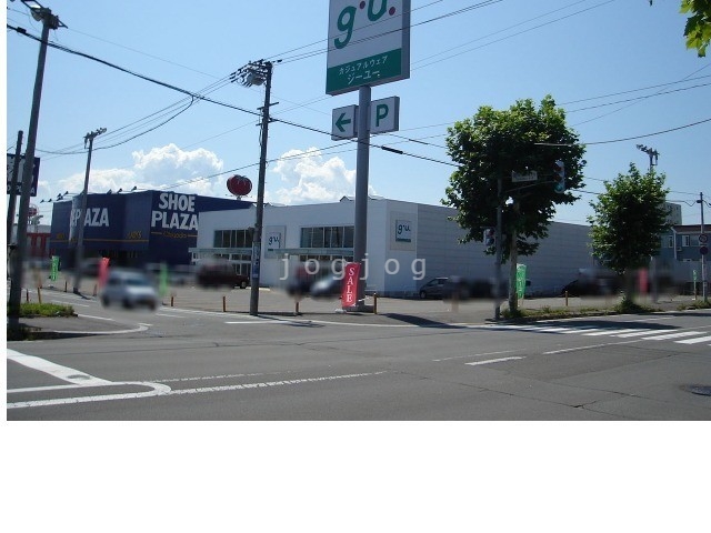 ショッピングセンター　ジーユー旭川豊岡タウンプラザ店（ショッピングセンター）まで1190m