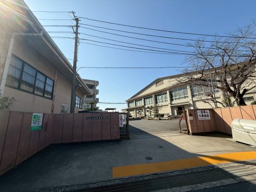 アンピール伏見桃山の周辺写真