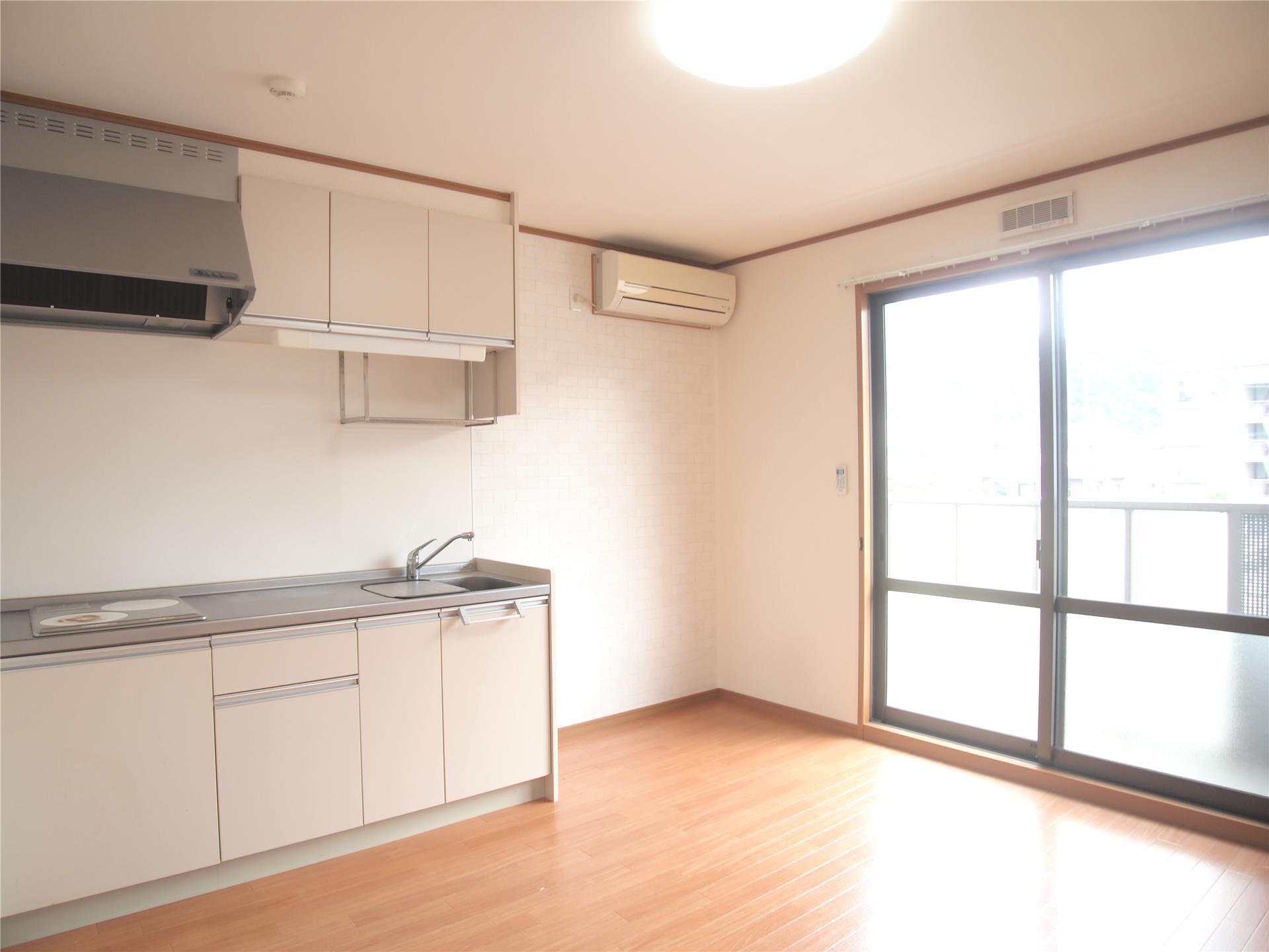 居室・リビング　※写真は同タイプのお部屋です。