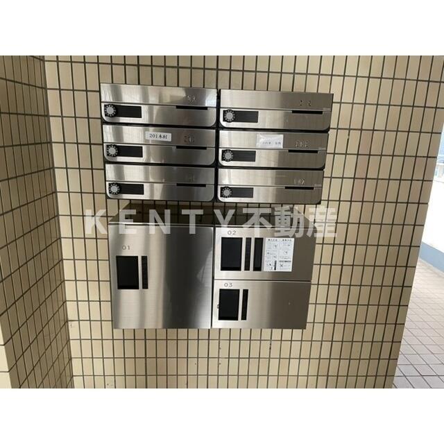 その他共有部分　集合ポストと宅配ボックス