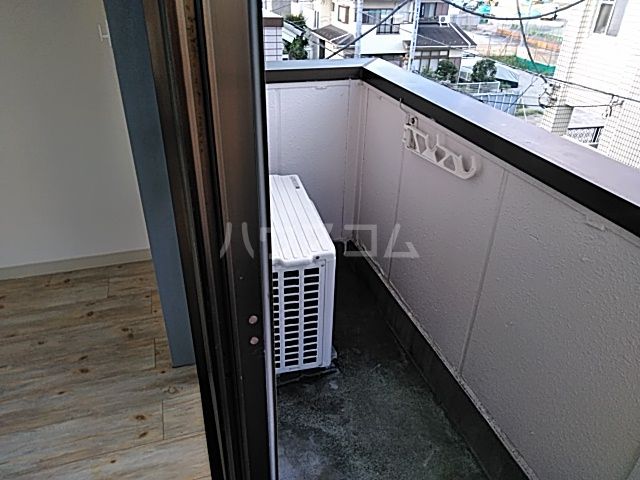 西武池袋線 所沢駅 徒歩8分 3階建 築34年の内装写真
