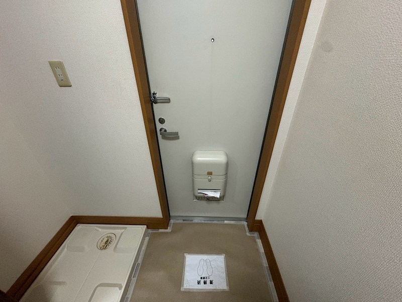小田急小田原線 東海大学前駅 徒歩8分 2階建 築26年の玄関写真