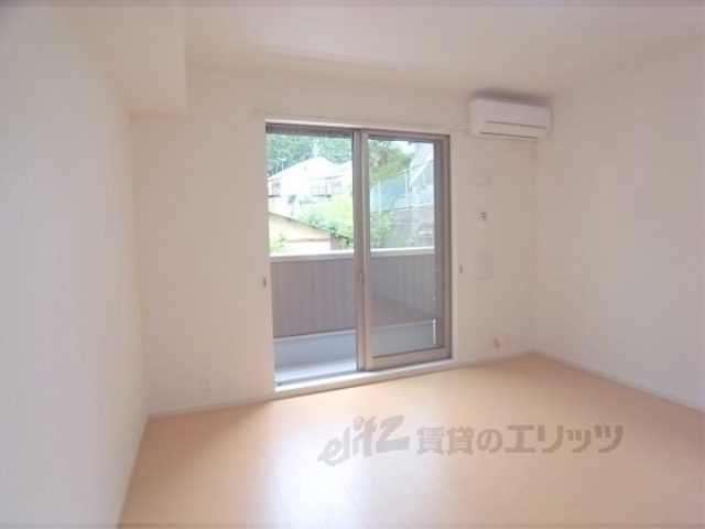 居室・リビング　きれいなお部屋です。