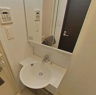 洗面設備　参考写真：別部屋タイプ