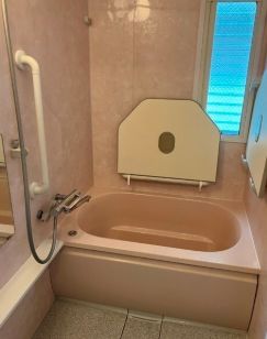 バス・シャワールーム　お風呂で日々の疲れを落としましょう