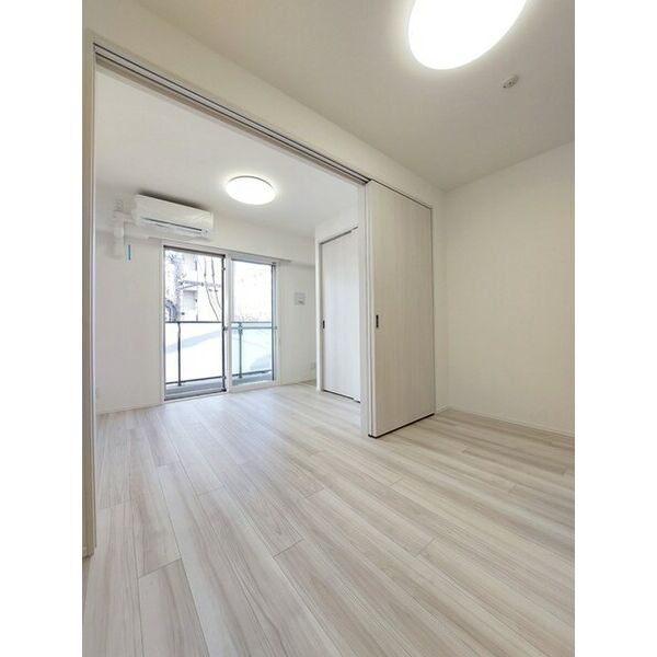 居室・リビング　別部屋参考写真