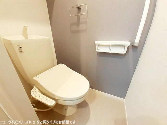 トイレ　※同仕様タイプ部屋参考写真