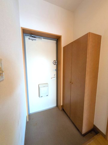 玄関　落ち着いた玄関です