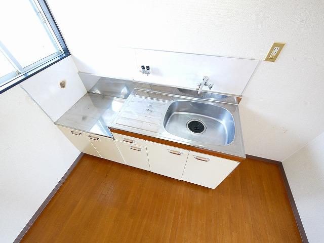 乙木ハイツAのキッチン写真
