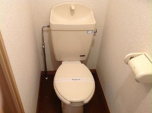 トイレ　設備・仕様は号室により異なる為、現状を優先致します。