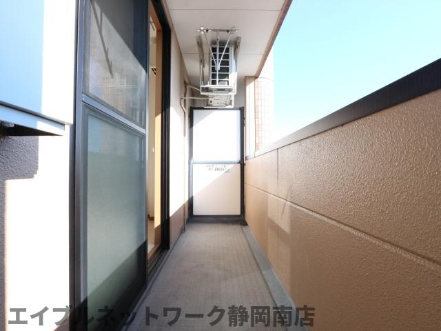 バルコニー　バルコニーがあります