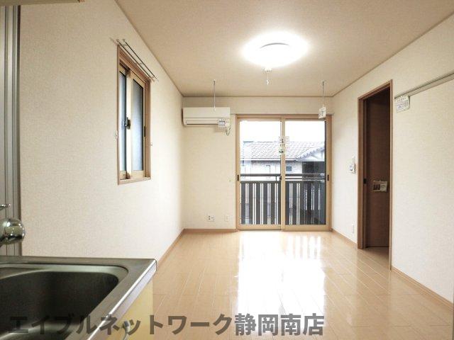 居室・リビング　ゆったり過ごせるリビングです