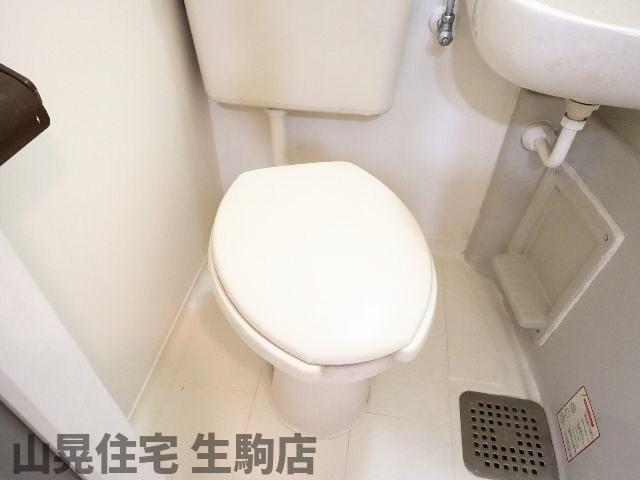 【生駒市辻町のマンションのトイレ】