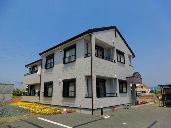 静岡県浜松市中央区三幸町（アパート）の賃貸物件の外観