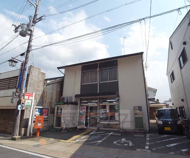 【亀岡市下矢田町のアパートの郵便局】