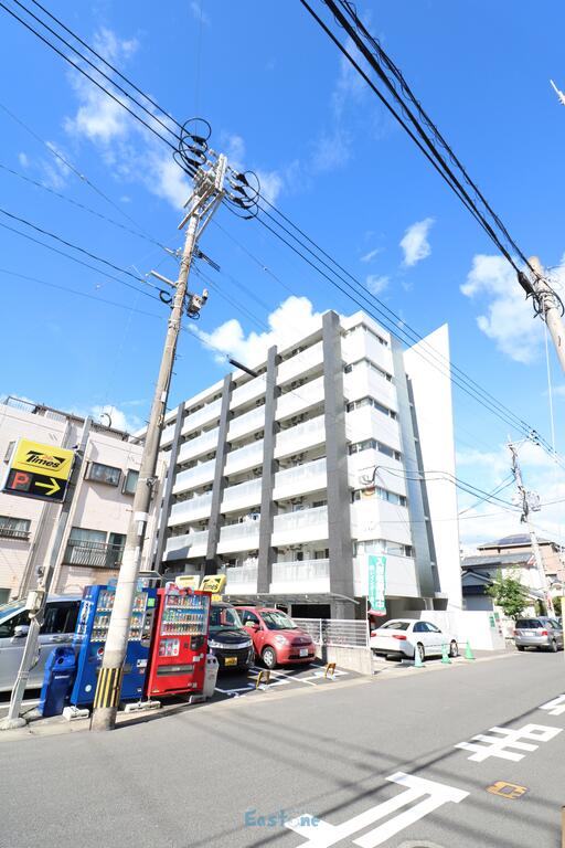 コスモ上荒田の建物外観