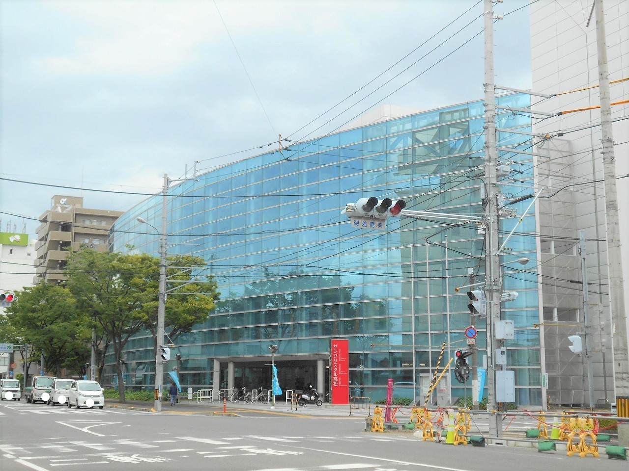 【高松市瀬戸内町のマンションの図書館】