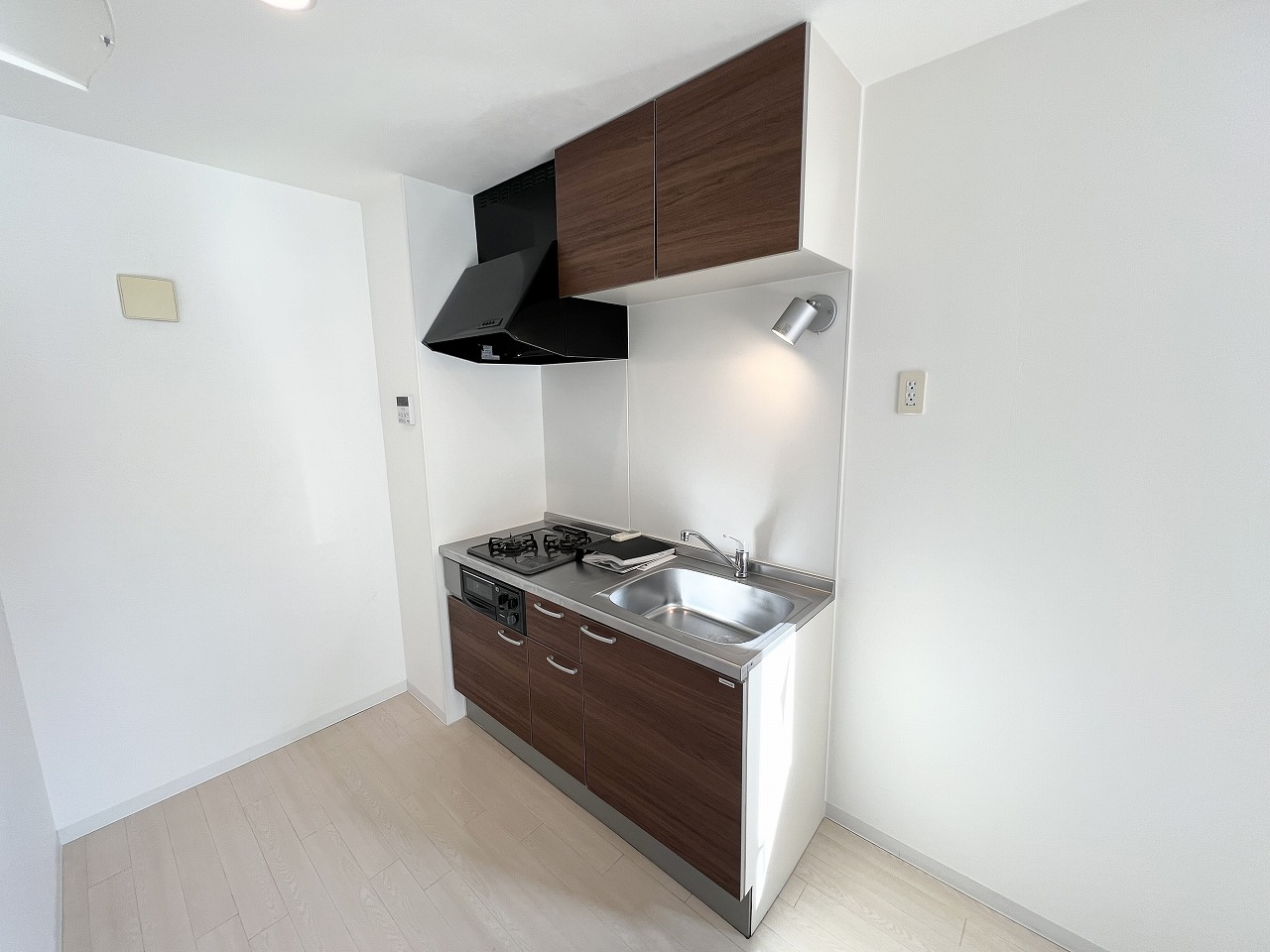 キッチン　写真は3階のものです。