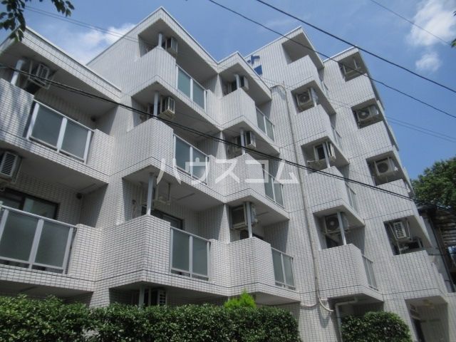 【川崎市多摩区登戸のマンションの建物外観】