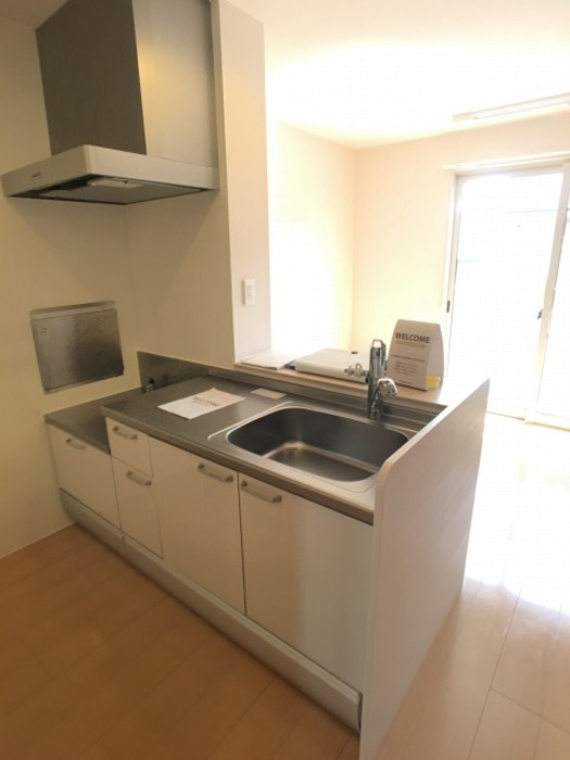 キッチン　カウンターキッチン！ガスコンロ設置可能。