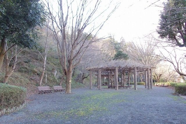 【ヌーベルヴィラージュの公園】