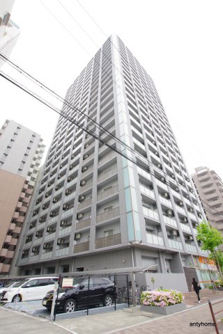 大阪市淀川区宮原のマンションの建物外観