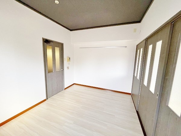 居室・リビング　★洋室6帖★