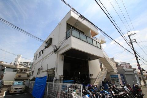 日伸マンション　建物外観　外観写真（昼）