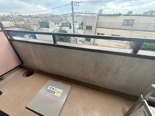 バルコニー　バルコニー