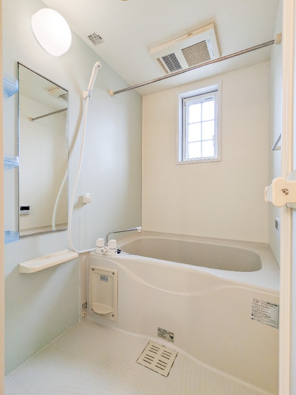 バス・シャワールーム　図面と現状に相違がある場合には現状を優先