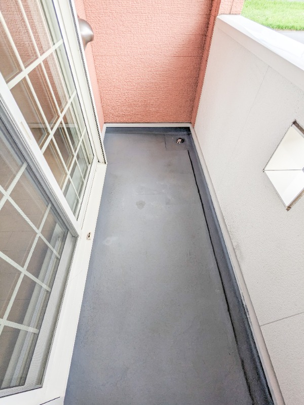 バルコニー　図面と現状に相違がある場合には現状を優先