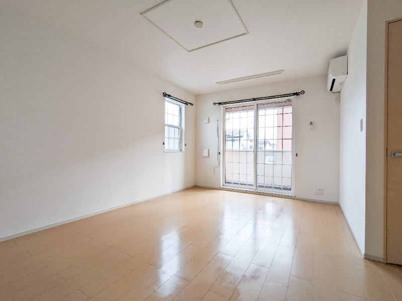 居室・リビング　図面と現状に相違がある場合には現状を優先