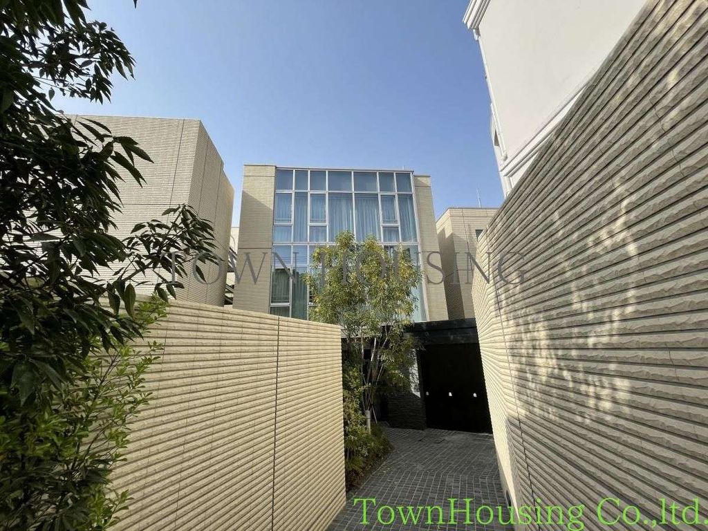 エントランス　タウンハウジングレジデンス事業部　恵比寿店・赤坂店までお問…