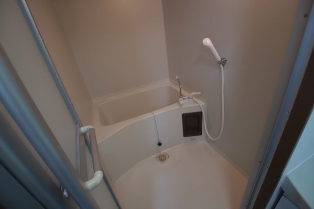 バス・シャワールーム　※別号室のお写真のため現況優先