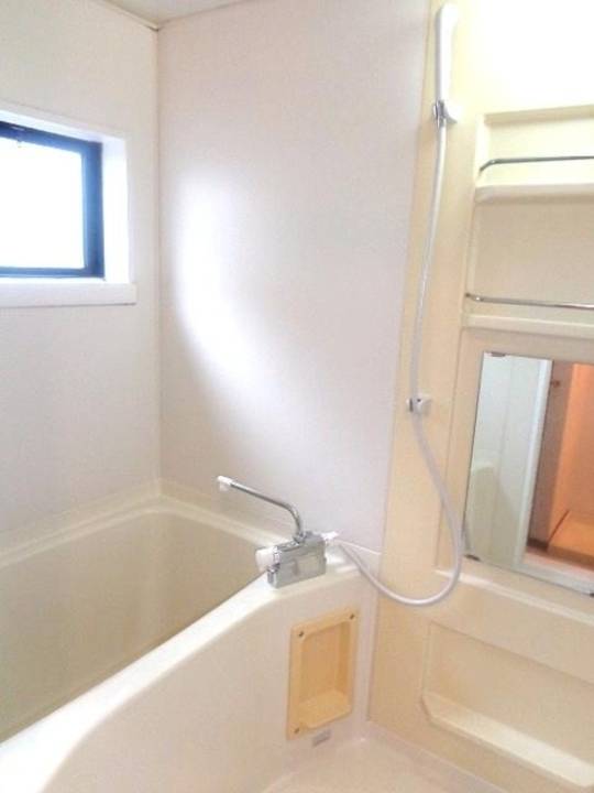 バス・シャワールーム　浴室