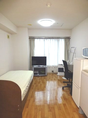 居室・リビング　室内　家具家電付き