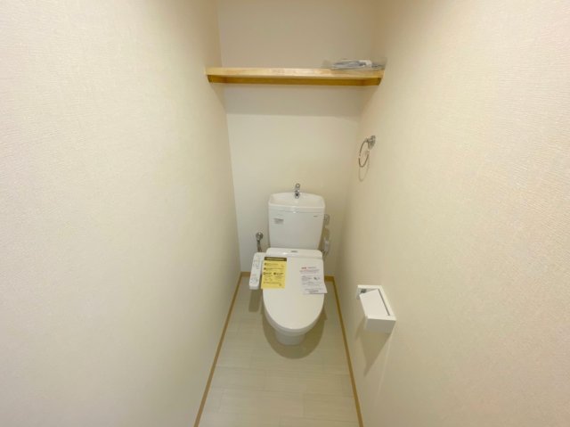 トイレ　※退去前の為、写真と現状が異なる場合がございます